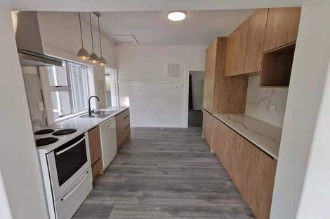 Photo of property in 157 Foster Road, Kumeu, 0891