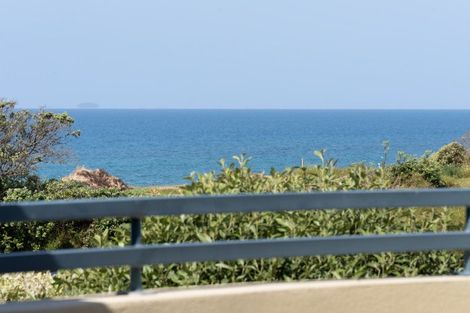 Photo of property in 190 Marine Parade, Mount Maunganui, 3116