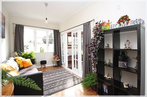 Photo of property in 51 Stout Street, Shannon, 4821