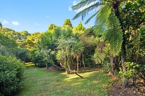 Photo of property in 11 Ron Wyatt Lane, Waiuku, 2123