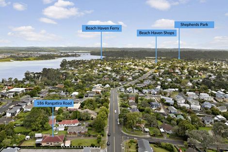 Photo of property in 186 Rangatira Road, Beach Haven, Auckland, 0626
