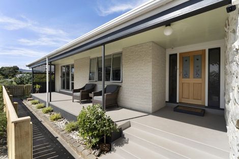 Photo of property in 67 Queens Road, Waikanae Beach, Waikanae, 5036