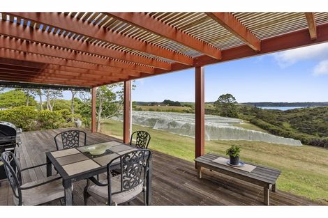 Photo of property in 142 Te Kowhai Point Road, Kerikeri, 0294