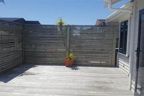 Photo of property in 38b Whiteley Street, Moturoa, New Plymouth, 4310