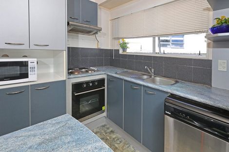 Photo of property in 51 Border Road, Henderson, Auckland, 0612