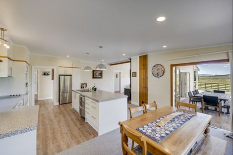 Photo of property in 241 Drumpeel Road, Otane, 4276