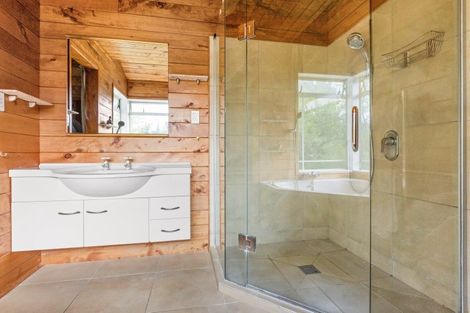 Photo of property in 579 Swamp Road, Puketapu, Napier, 4183