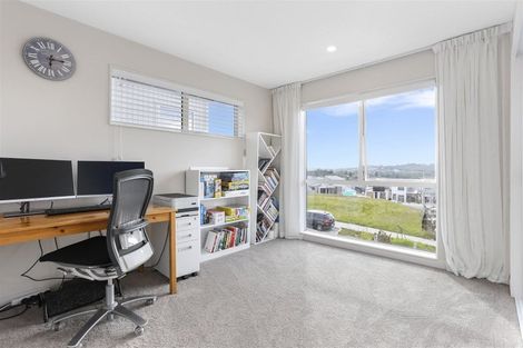 Photo of property in 41 Pohewa Road, Silverdale, 0932