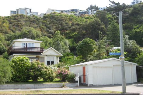 Photo of property in 26 Taupata Street, Redcliffs, Christchurch, 8081