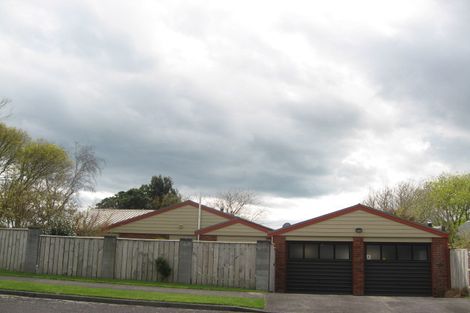Photo of property in 137 Govett Avenue, Frankleigh Park, New Plymouth, 4310