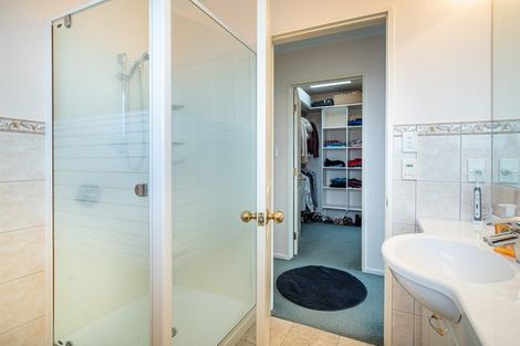 Photo of property in 16 San Lorenzo Rise, Henderson, Auckland, 0612