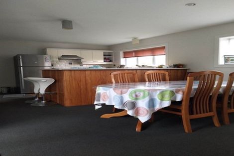 Photo of property in 5 Kyeburn Place, Avonhead, Christchurch, 8042