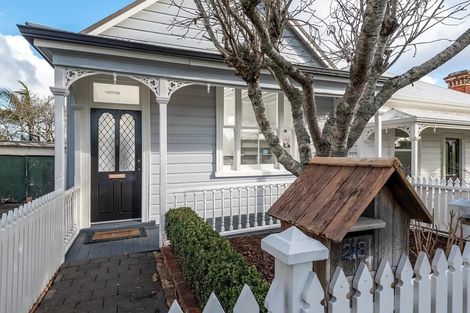 Photo of property in 218 Richmond Road, Grey Lynn, Auckland, 1021