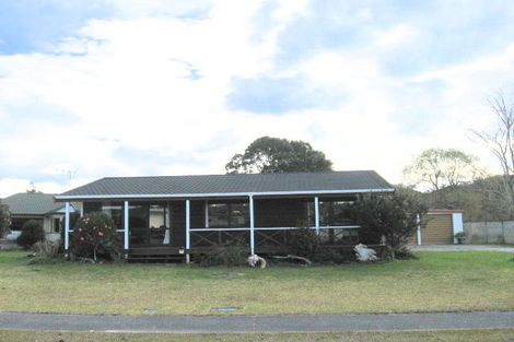 Photo of property in 2 Bennett Drive, Tairua, 3508