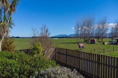 Photo of property in 114 Aerodrome Road, Dannevirke, 4972