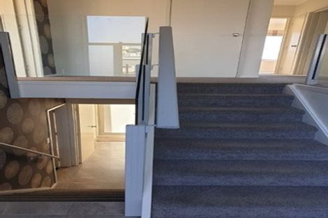 Photo of property in 31 Sealy Road, Torbay, Auckland, 0630