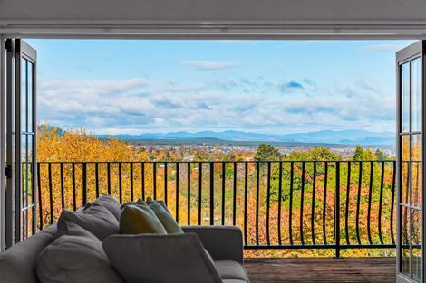 Photo of property in 18 Chateau Crescent, Rangatira Park, Taupo, 3330