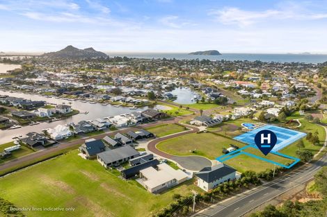 Photo of property in 7 Ian Hopper Way, Pauanui, 3579