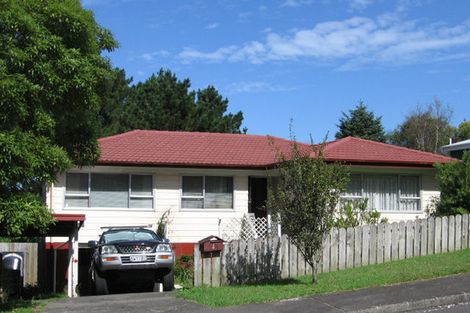 Photo of property in 4 Hanui Place, Massey, Auckland, 0614