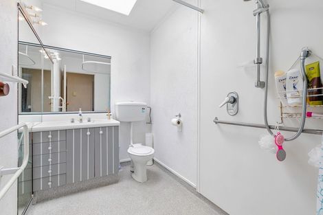 Photo of property in 73a Links Avenue, Mount Maunganui, 3116