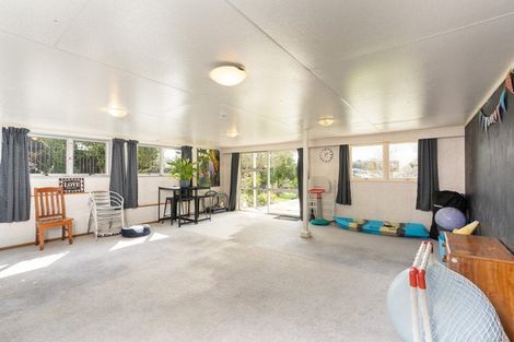 Photo of property in 65 Fisher Terrace, Te Kamo, Whangarei, 0112