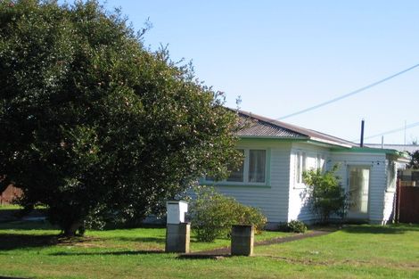 Photo of property in 2/174 Old Wairoa Road, Papakura, 2110