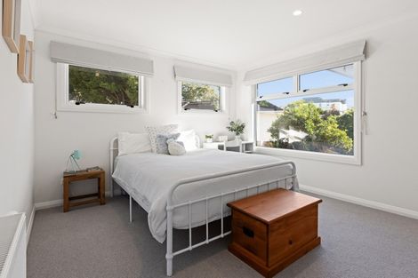 Photo of property in 101 Chaucer Road, Hospital Hill, Napier, 4110