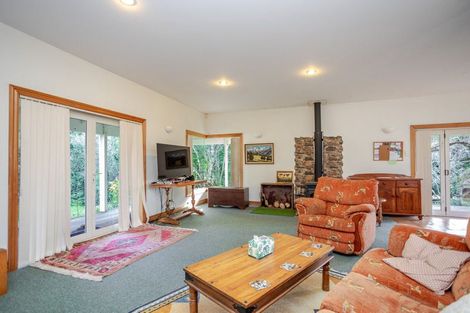 Photo of property in 38 Beatty Road, Dannevirke, 4978