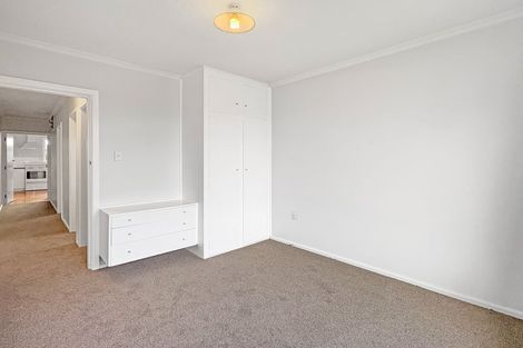 Photo of property in 24 Greendale Avenue, Avonhead, Christchurch, 8042