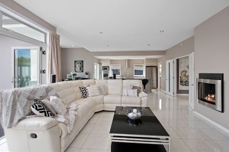 Photo of property in 3 Royal Court, Northwood, Christchurch, 8051
