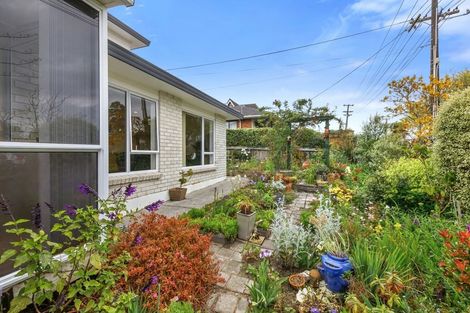 Photo of property in 2/21 Watea Road, Torbay, Auckland, 0630