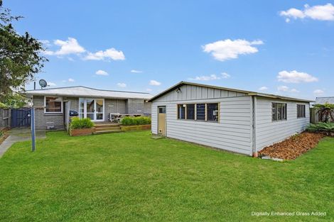 Photo of property in 16 Colesbury Street, Bishopdale, Christchurch, 8053