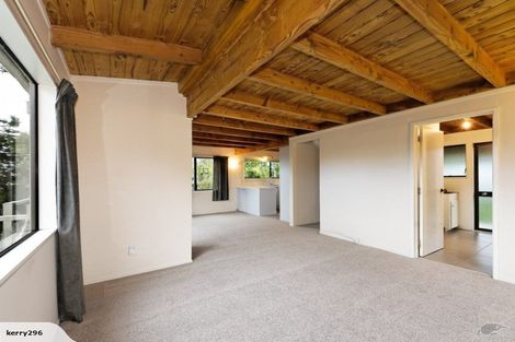 Photo of property in 1/32 Konini Road, Titirangi, Auckland, 0604
