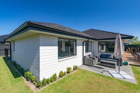 Photo of property in 6 Te Whariki Street, Marshland, Christchurch, 8083