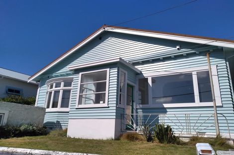 Photo of property in 181 Coutts Street, Rongotai, Wellington, 6022