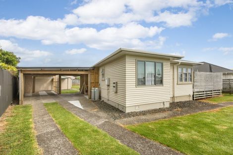 Photo of property in 15 Clive Road, Katikati, 3129