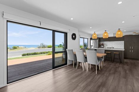 Photo of property in 176 Whirinaki Road, Eskdale, Napier, 4182