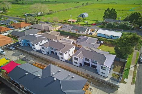 Photo of property in 124 Helvetia Road, Pukekohe, 2120