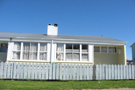 Photo of property in 3-7 Orchard Street, Stoke, Nelson, 7011