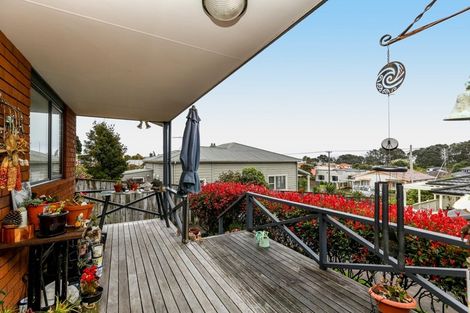 Photo of property in 2/75 Hine Street, New Plymouth, 4310