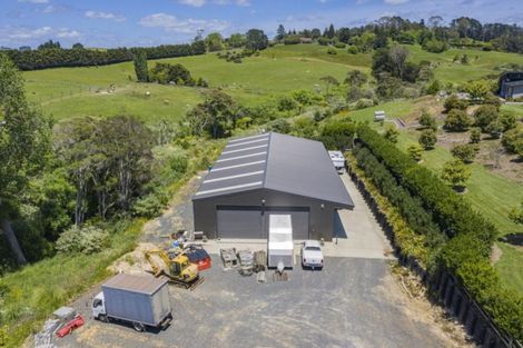 Photo of property in 701 Whitford Road, Whitford, Howick, 2571