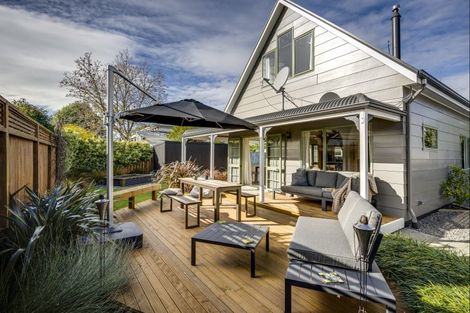 Photo of property in 205b Grove Road, Mayfair, Hastings, 4122