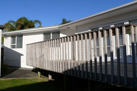 Photo of property in 20 Edgar Pearce Place, Howick, Auckland, 2014