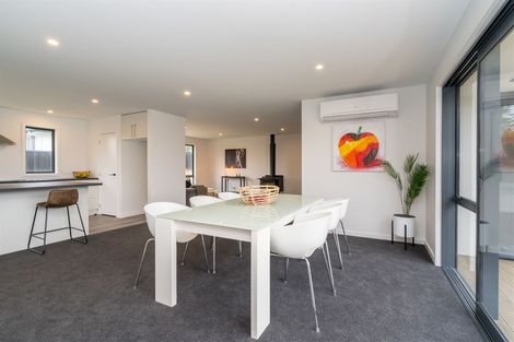 Photo of property in 4 Chatham Street, Waihola, Milton, 9073