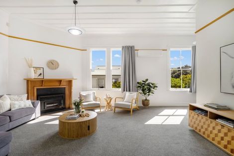 Photo of property in 21 Portal Street, Durie Hill, Whanganui, 4500