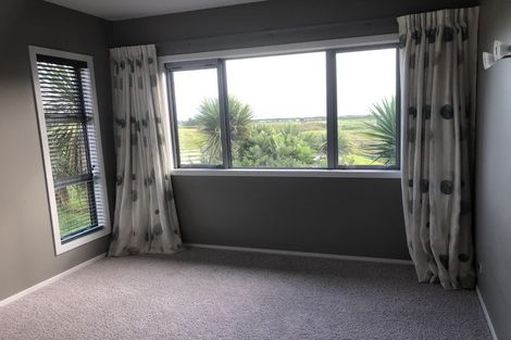 Photo of property in 191 Harakeke Road, Te Horo, Otaki, 5581