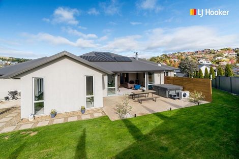 Photo of property in 17 Calluna Crescent, Mosgiel, 9024