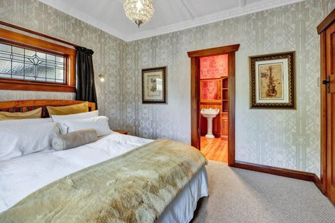 Photo of property in 192a Mangorei Road, Merrilands, New Plymouth, 4312