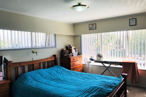 Photo of property in 5 Lendenfeld Drive, Papatoetoe, Auckland, 2025