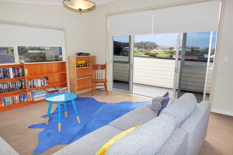 Photo of property in 50a Signal Street, Foxton Beach, Foxton, 4815